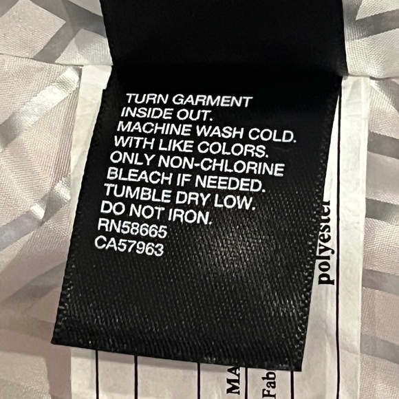 Zella Dynamic PrimaLoft Vest Size XS - Picture 11 of 13